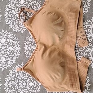 Seamless Tan Sports Bra